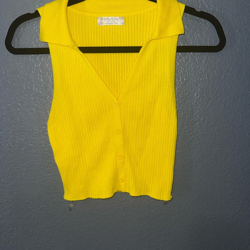 Sole & Sky Yellow Ribbed Button-Front Collared Camisole